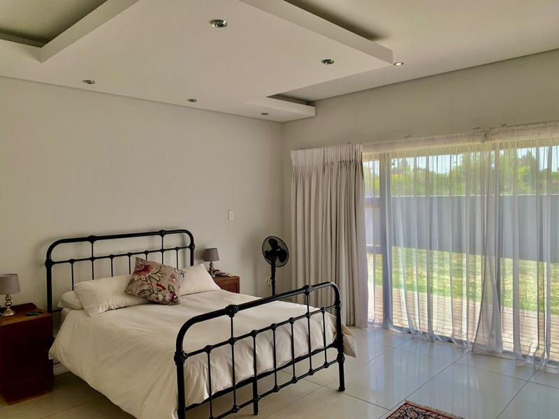 To Let 5 Bedroom Property for Rent in Heron Banks Golf Estate Free State